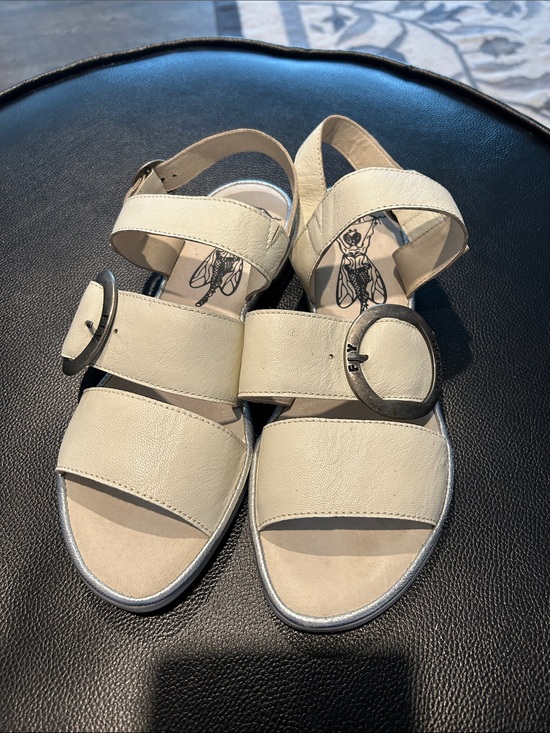 Fly London Shoes - Fly London Cream Leather Buckle-Strap Sandals